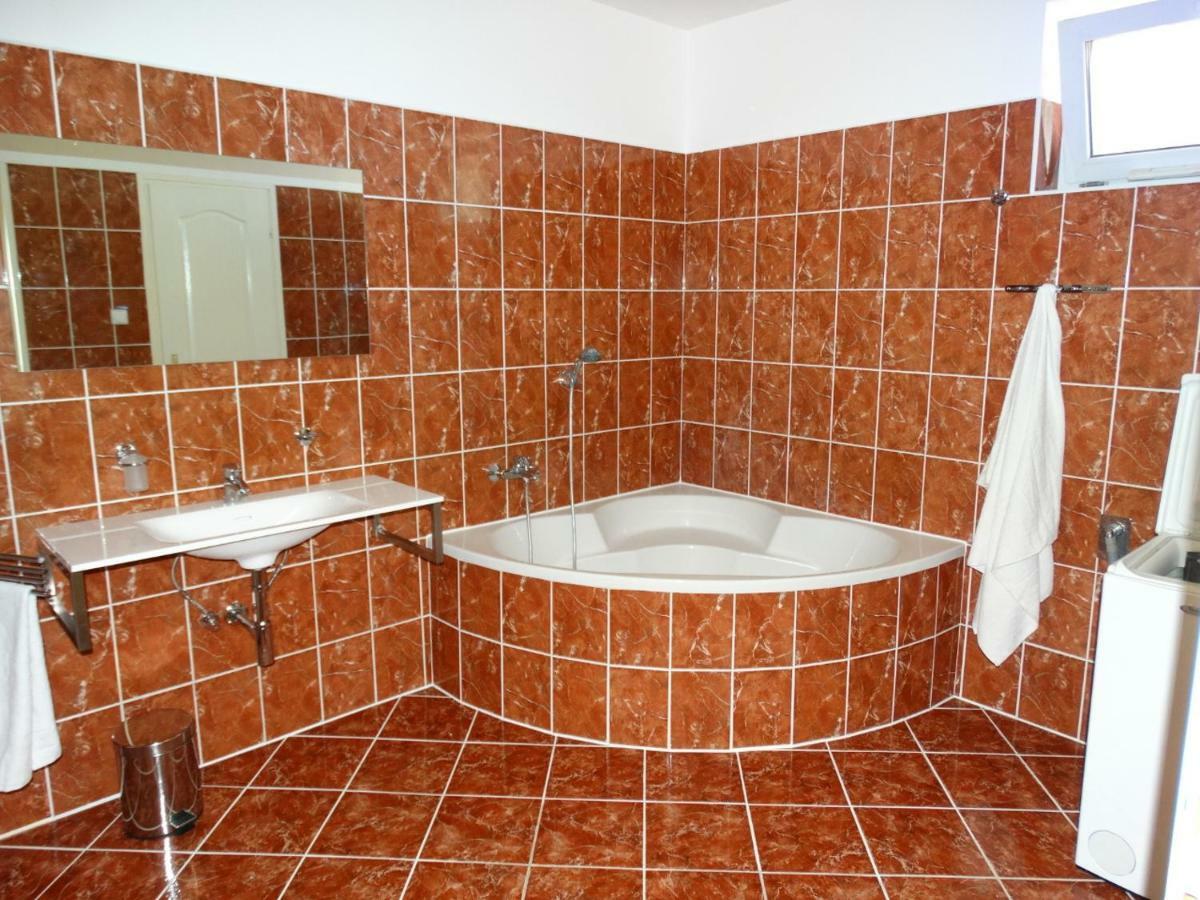 House Magnolia Apartman Velence Kültér fotó
